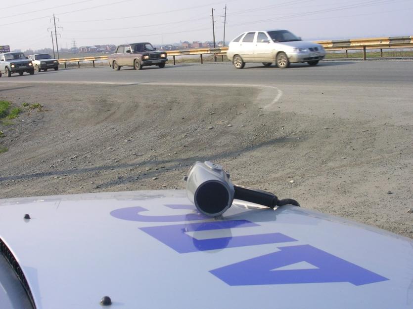Фото Сотрудник ДПС в Челябинске ответит за избиение пассажира мопеда после ДТП