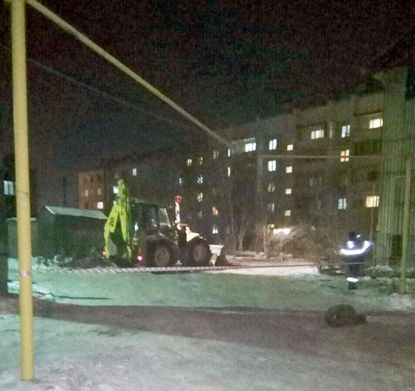 Фото Специалисты Челябинскгоргаза восстановили газопровод на улице Стахановцев, поврежденный в результате ДТП