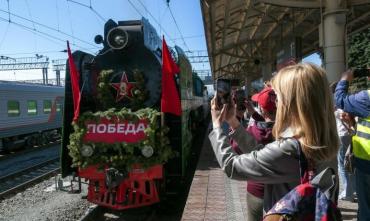 Фото Из Челябинска в Кыштым отправился ретропоезд с презентационным туром
