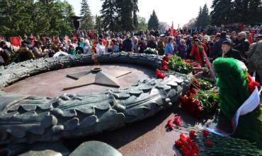Фото В Челябинске почтили память павших героев Великой Отечественной войны