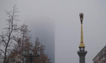 Фото Челябинцы жалуются на туман с химическим запахом, а на постах Росгидромета – техосблуживание
