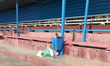 Фото Жительница Ленинского района пожаловалась на состояние бывшего стадиона ЧЗМК