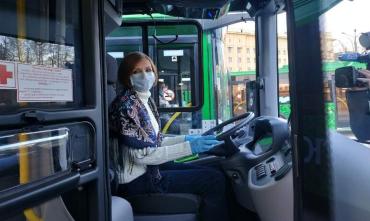 Фото Котова потребовала сократить интервалы в движении общественного транспорта