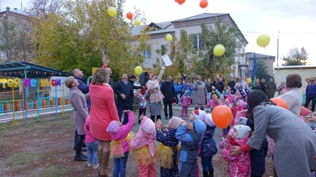 Фото В Емажелинске открыли детсад, реконструированный при поддержке губернатора