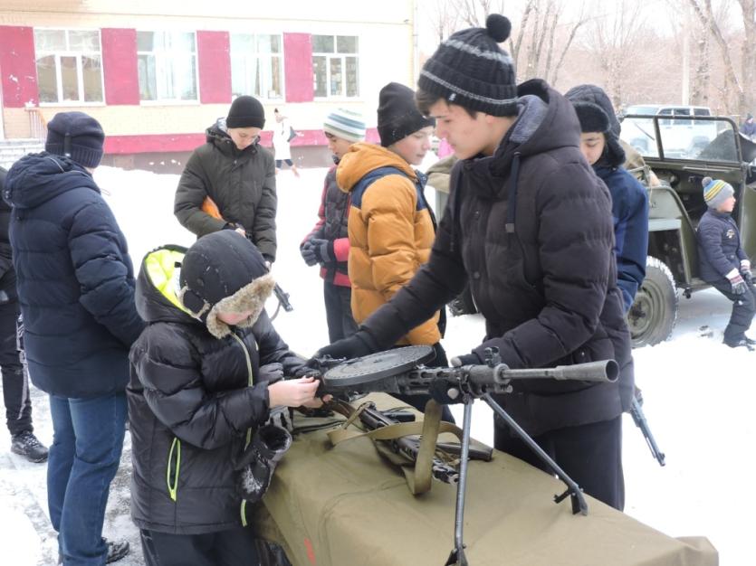 Фото Челябинские школьники побывали в роли бойцов Красной Армии
