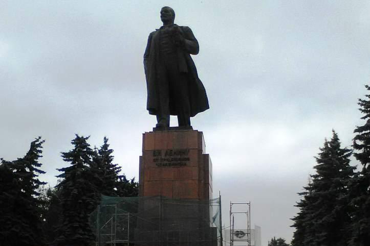 Фото Ленин в октябре: вождь засияет за 15 миллионов