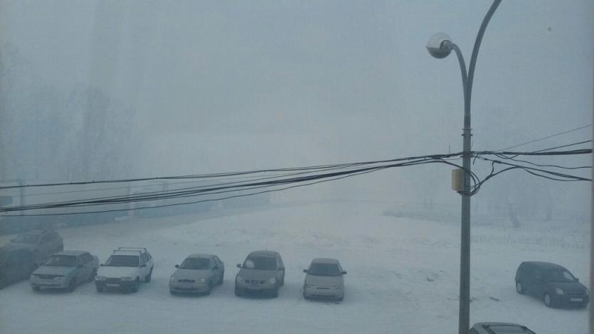 Фото  Члены СПЧ прибыли в Челябинск – их вновь встретили смог и вонь