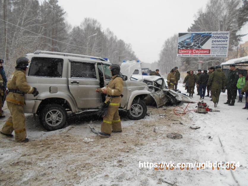 Фото На трассе из-за снегопада в аварии пострадали четыре человека