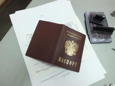Фото Магнитогорец, вышедший из дома за несколько минут до его обрушения, одним из первых восстановил паспорт