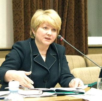 Фото Губернатор предложил продлить полномочия Елены Дубровиной
