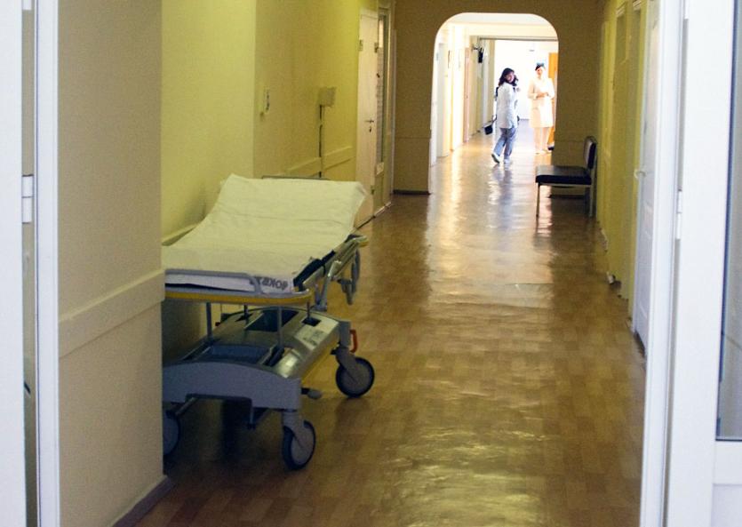 Фото Больницу Копейска, где за месяц с небольшим умерли три ребенка, ждет реорганизация