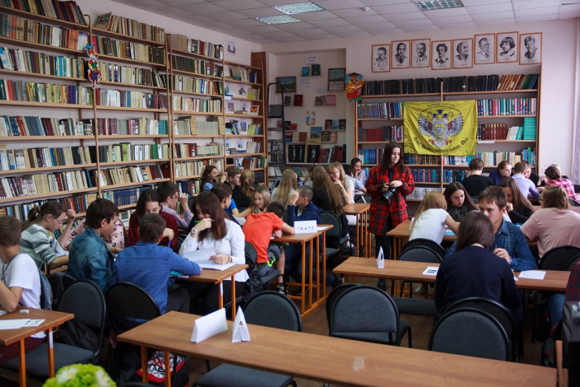 Фото При поддержке ОМК челябинские школьники будут получать знания в форме интеллектуальных игр  