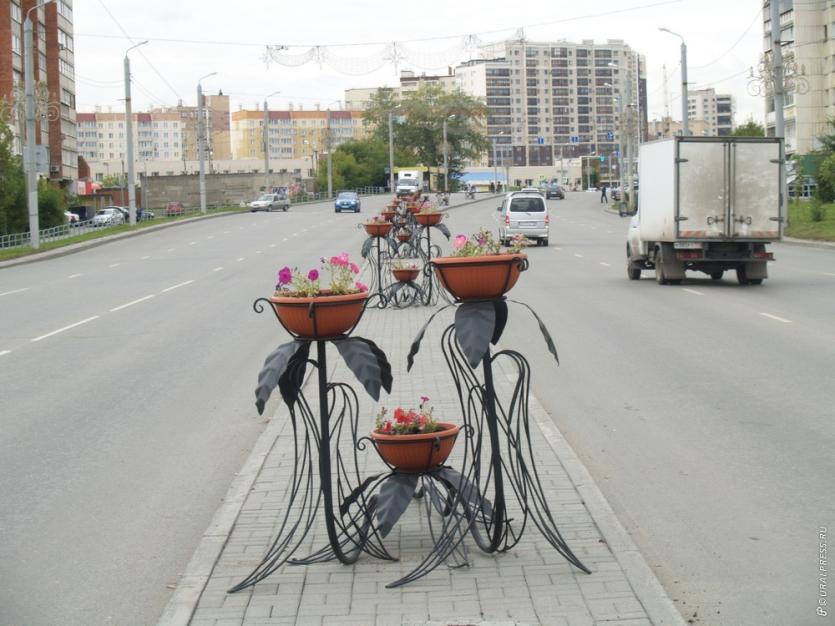 Фото В Челябинске завершается благоустройство дворов и общественных пространств