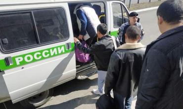 Фото Депортированные из Челябинской области мигранты смогут вернуться в Россию только через пять лет