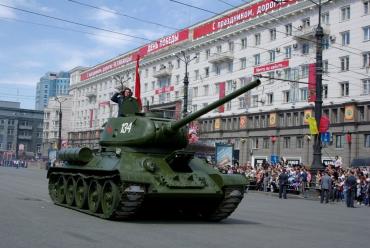 Фото В Челябинске впервые отметят День героев Танкограда