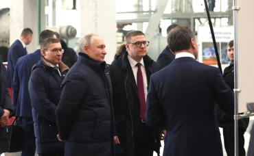 Фото Путин познакомился с новым цехом «Завода роботов» в Челябинске