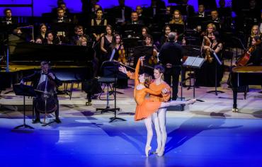 Фото Симфонический оркестр и Илзе Лиепа подарят Челябинску концерт-спектакль о великом Рахманинове