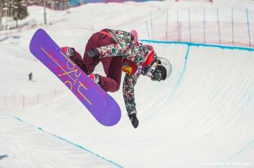 Фото В «Солнечную долину» съехались сильнейшие юные сноубордисты России