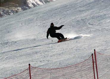 Фото В «Солнечной долине» южноуральские сноубордисты первенствовали в параллельном слаломе