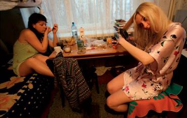 Фото Два вуза Челябинской области до сих пор не отменили «комендантский час» в общежитиях