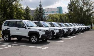 Фото Медики 18 муниципалитетов Челябинской области отправятся к пациентам на новых автомобилях