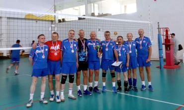 Фото Сборная ветеранов Магнитогорска взяла «бронзу» первенства России по волейболу