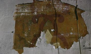 Фото В разрушенном храме Каслей обнаружен фрагмент старинной росписи