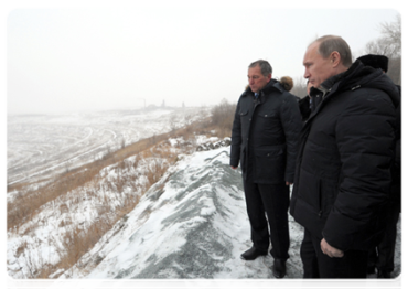 Фото Владимир Путин познакомился с Розой и коркинским разрезом