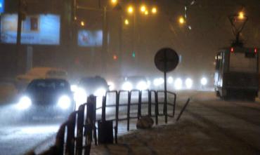 Фото Челябинские власти сообщили о ночной обработке опасных участков дорог реагентами